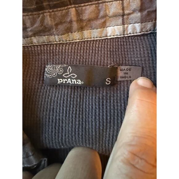 prAna Women’s Black Gray Plaid Button Front Thermal Lined Long Sleeve Shirt S - Picture 6 of 6